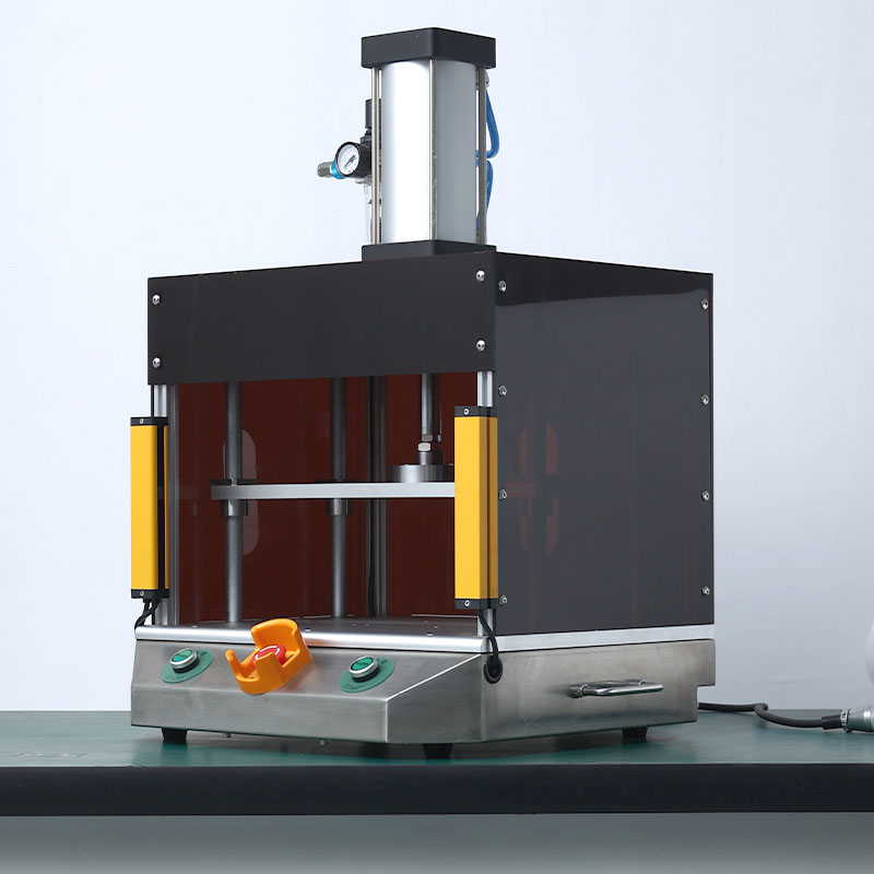 LyonAir tightness test fixture